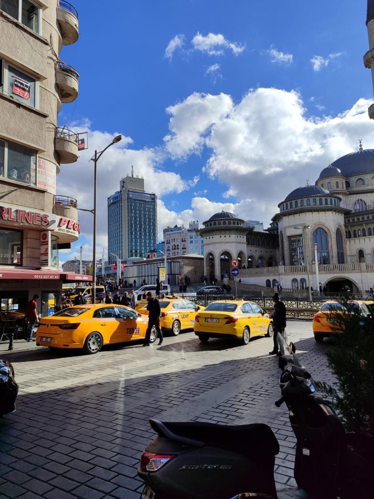 Vama Taksim Hotel อิสตันบูล ภายนอก รูปภาพ