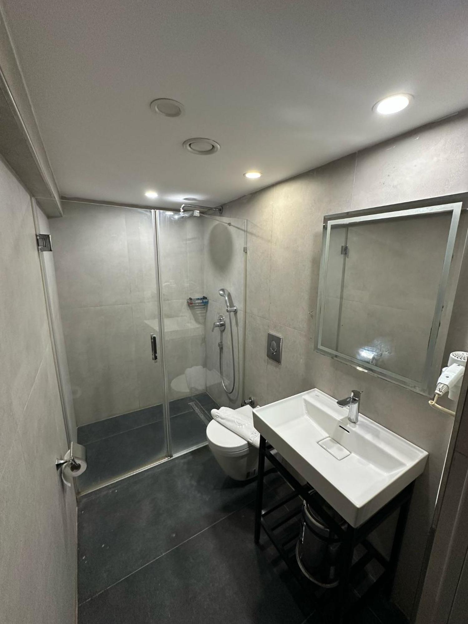 Vama Taksim Hotel อิสตันบูล ภายนอก รูปภาพ